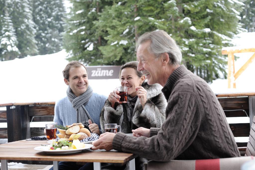 Saanewald Lodge Saanenmöser Eksteriør bilde